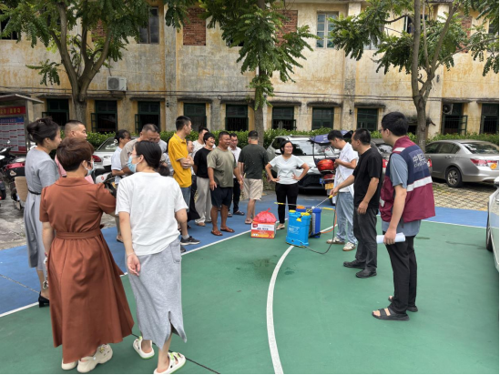 （新闻稿）兰石镇人大：代表组织各村干部开展基孔肯雅热防控工作培训活动574.png