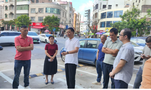 1760686423363085.png 市人大常委会调研我市城区智慧停车场建设与运营情况246.png