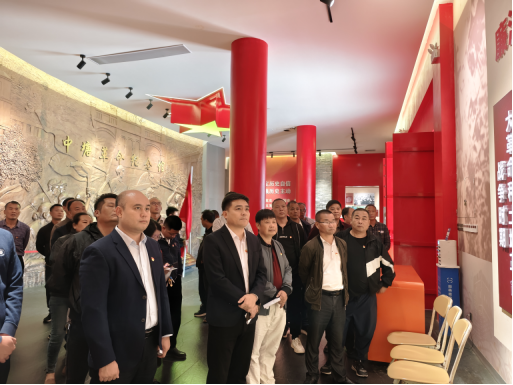 1763461100962519.png 【镇街人大】塘㙍镇人大:组织人大代表赴廉江市开展“乡村振兴-红色之旅”调研活动367.png