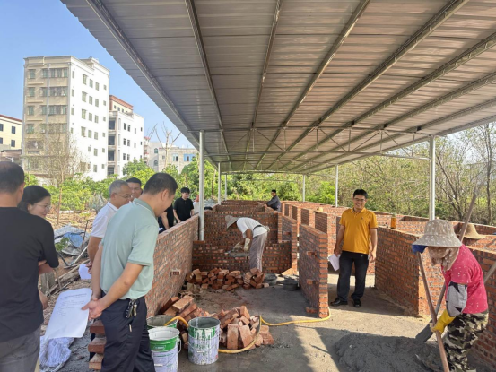 1763624591642179.png 【镇街人大】大山江街道人大:深入督导集中鸡舍建设 助力乡村振兴提质增效700.png