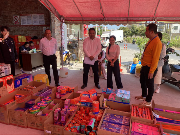 【镇街人大】振文镇人大：履职护航平安年 筑牢安全防护——人大代表开展春节期间安全生产和消防安全联合检查643.png