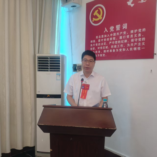 【镇街人大】覃巴镇人大：覃巴镇第十八届人民代表大会第十次会议顺利召开609.png