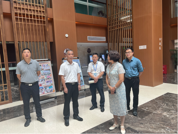 （新闻稿）吴观轩率队检查《湛江市文明行为促进条例》贯彻实施情况382.png