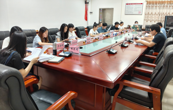 黄坡镇人大：召开选举委员会第一次会议552.png