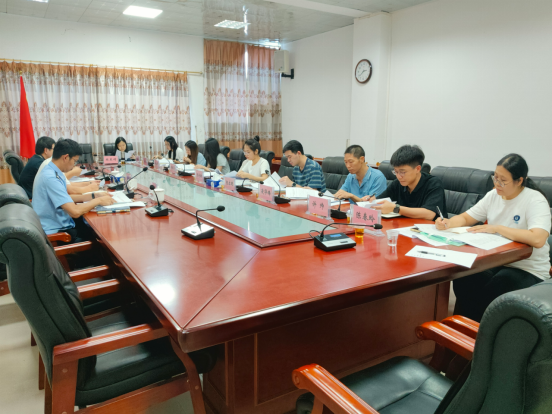 黄坡镇人大：召开选举委员会第一次会议316.png