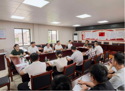 钟维炎到樟铺镇调研市镇人大换届选举、安全生产及美丽乡村建设工作184.png
