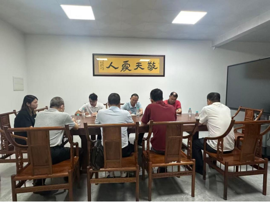 钟维炎到塘尾街道调研人大代表联络站建设、安全生产、岸线保护与利用管理等工作624.png